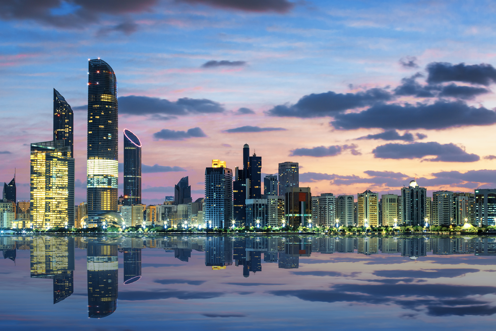 Experience Abu Dhabi: A Complete Travel Guide to the Wonders of Abu Dhabi